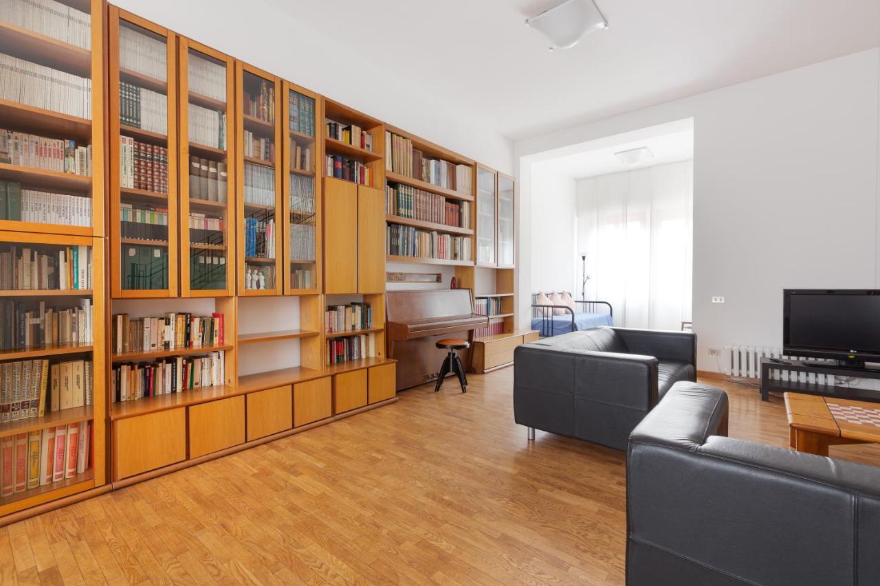 Ca' Stellini - Comoda Casa Indipendente Con Parcheggio Privato Milán Exteriér fotografie